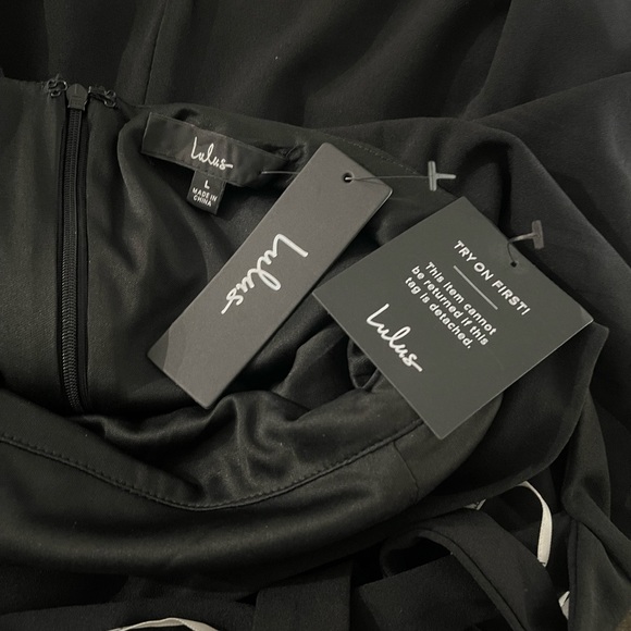 NWT LuLu’s Katrina LBD Black Strappy Skater Dress Large - Picture 12 of 12